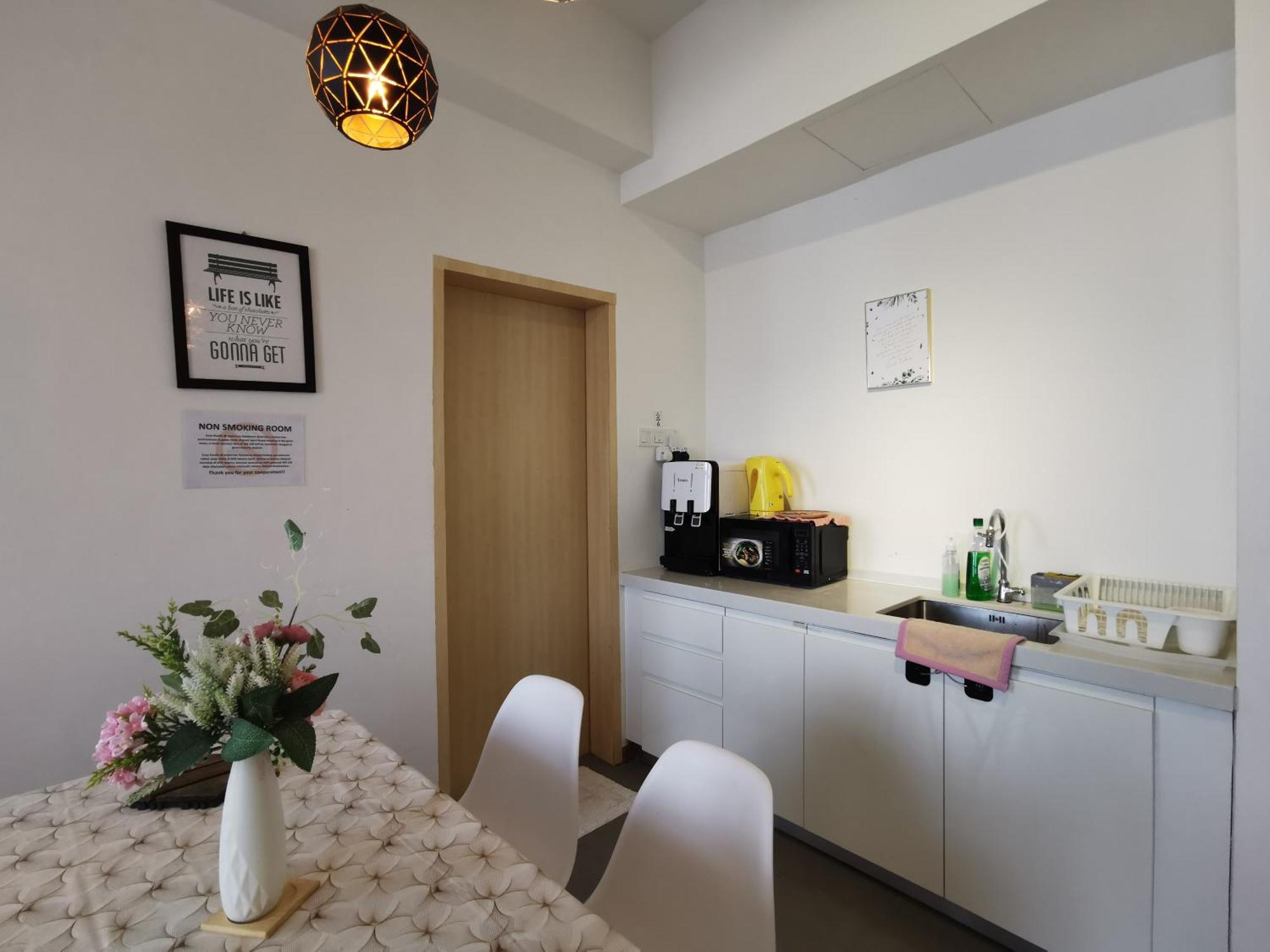 Diy Guest House Studio - Imperium Residence Κουαντάν Εξωτερικό φωτογραφία
